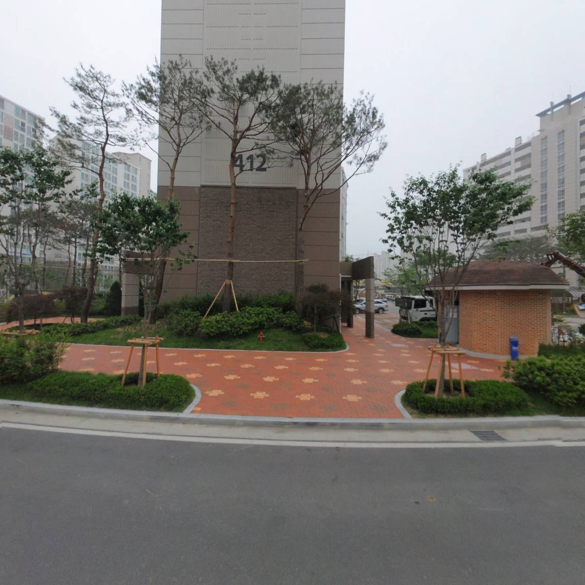 현뚜네_3