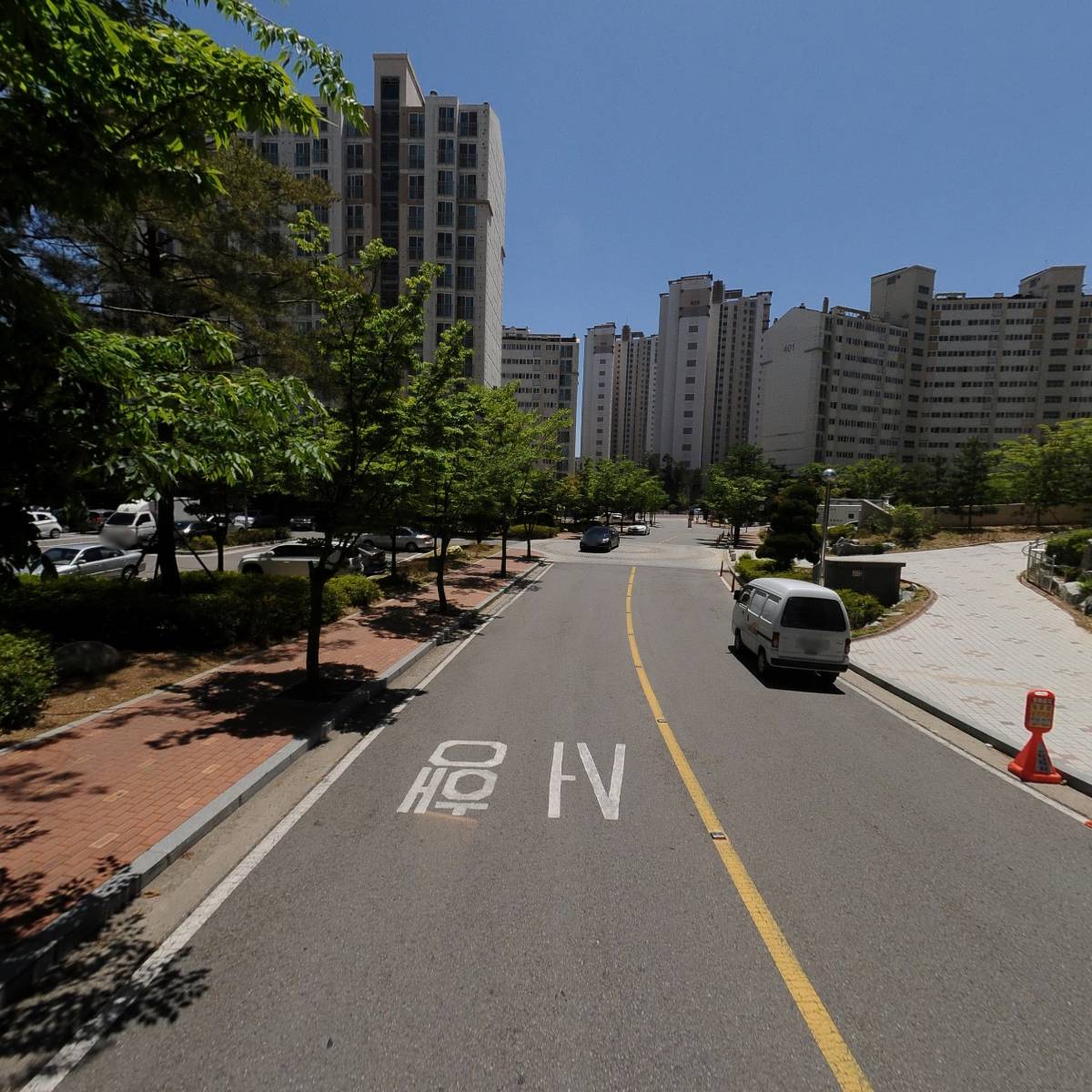 엘라 인셀덤_2
