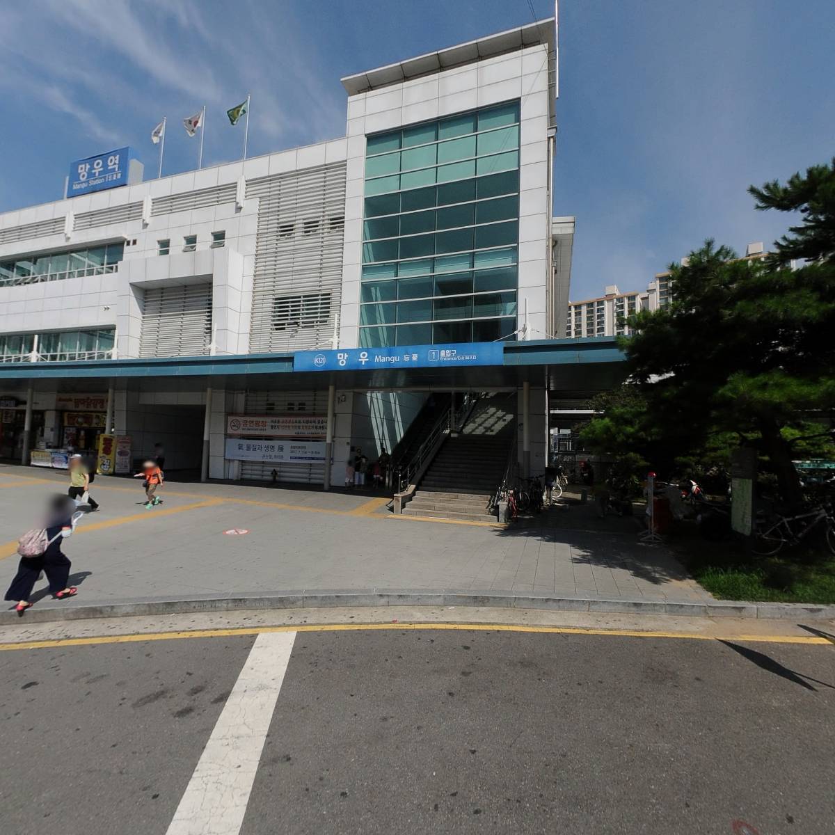 이니스프리엔터식스상봉점_3