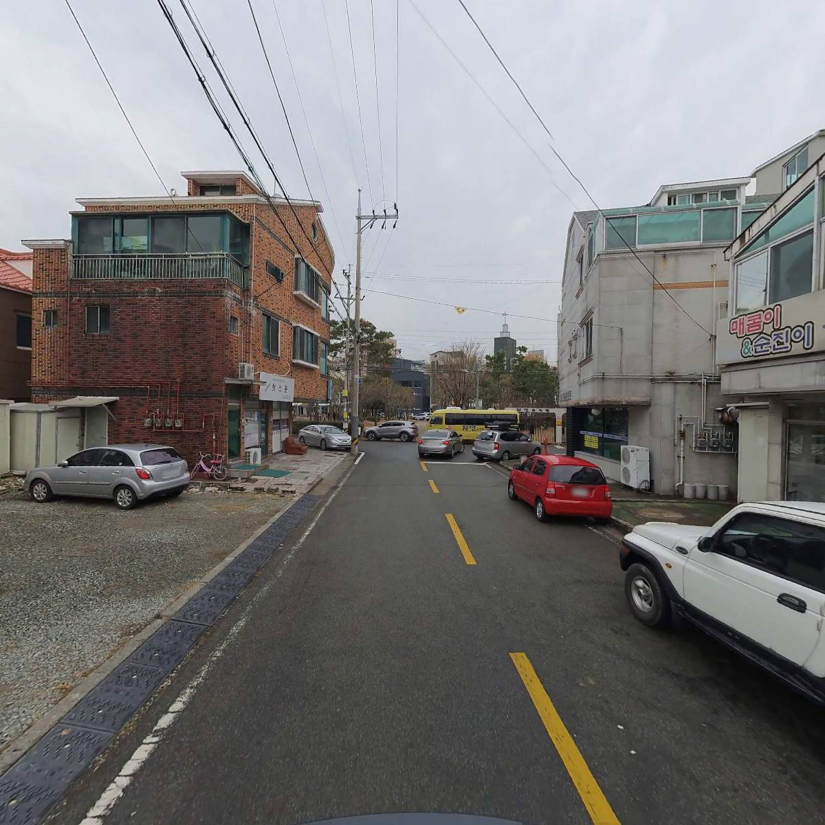 매콤이와순진이수제비칼국수_2