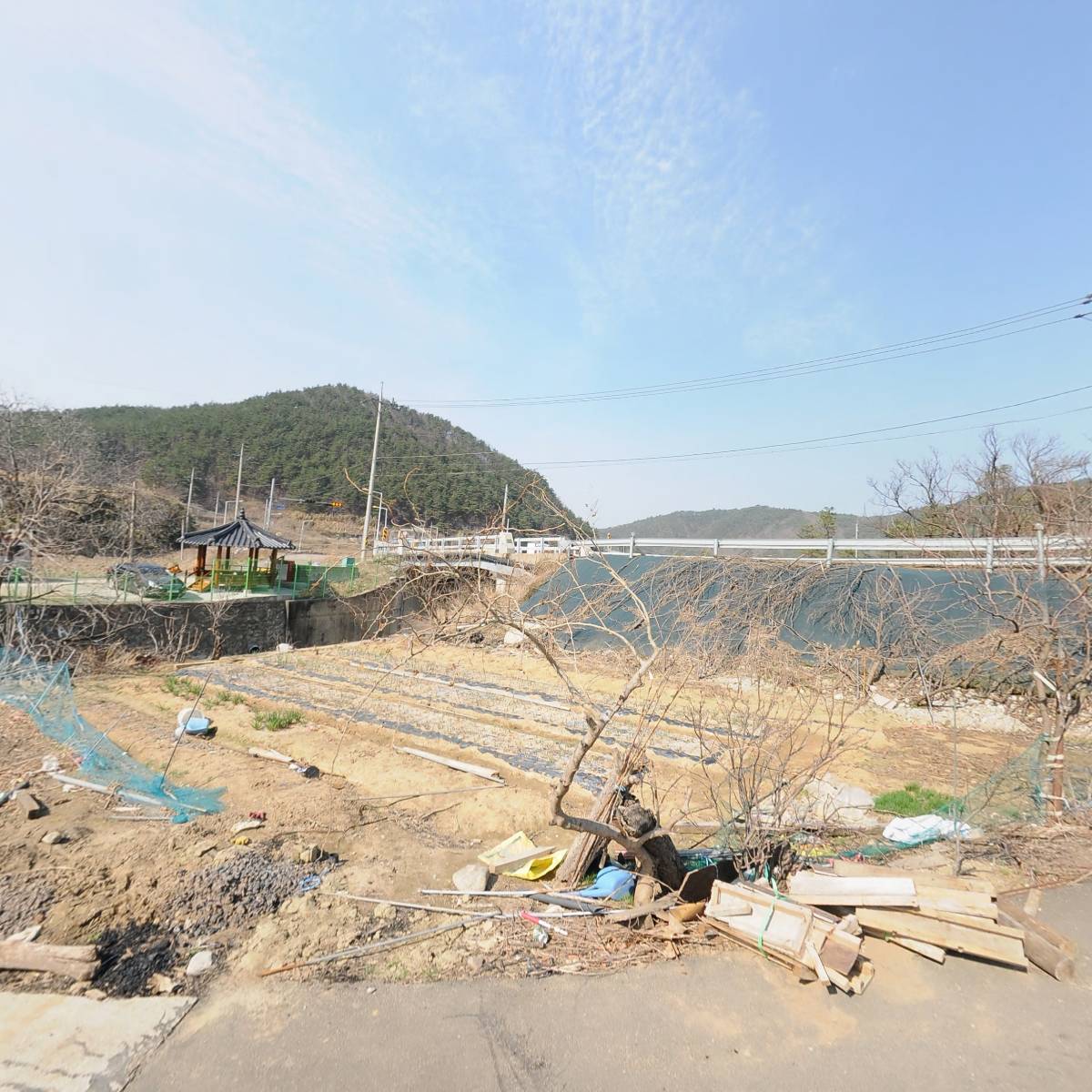 온 산드레