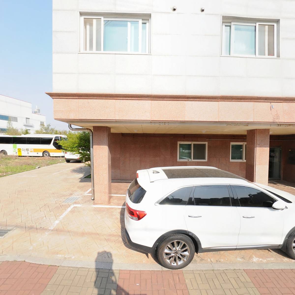 엠지엠에프앤비_3