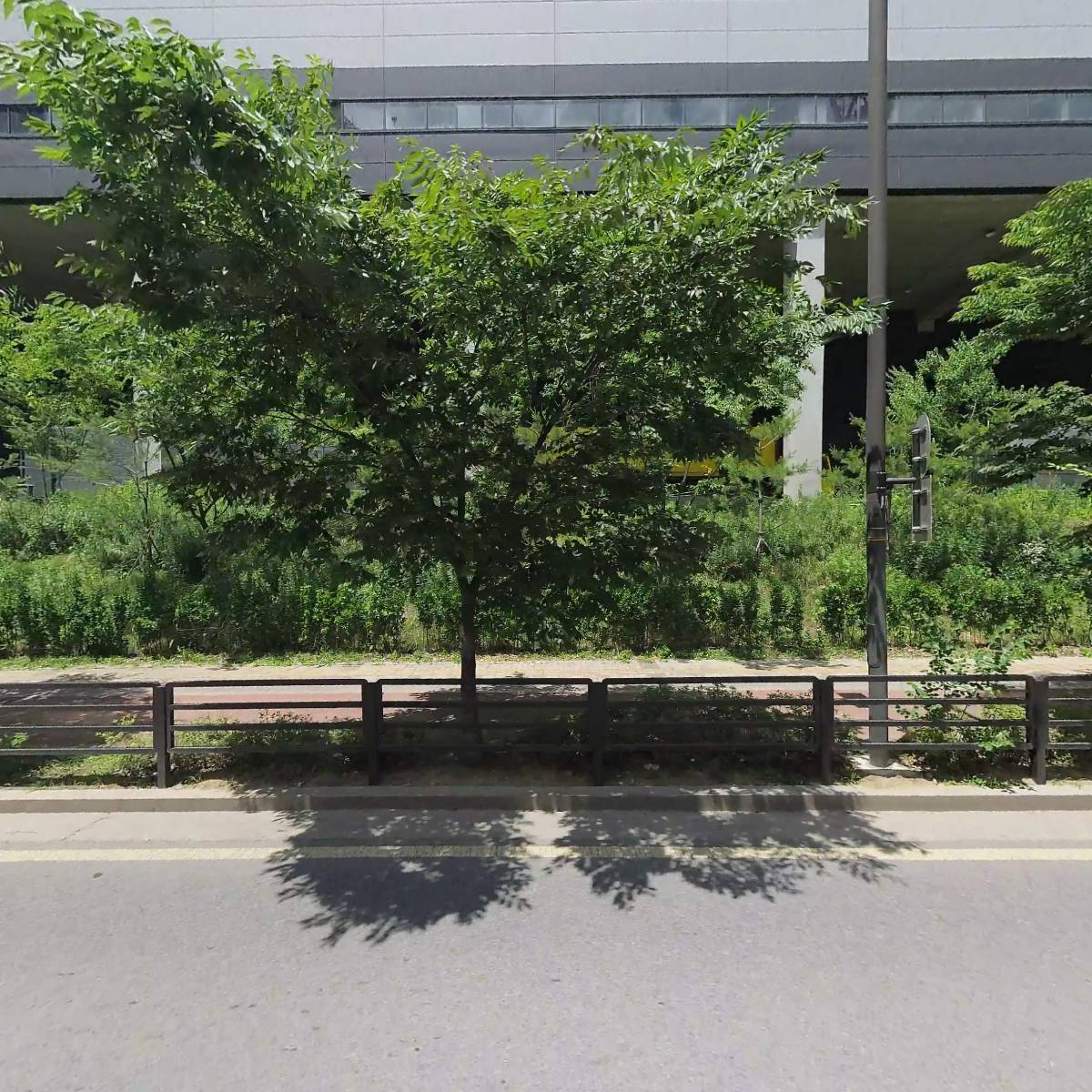 (주)이엠하이텍
