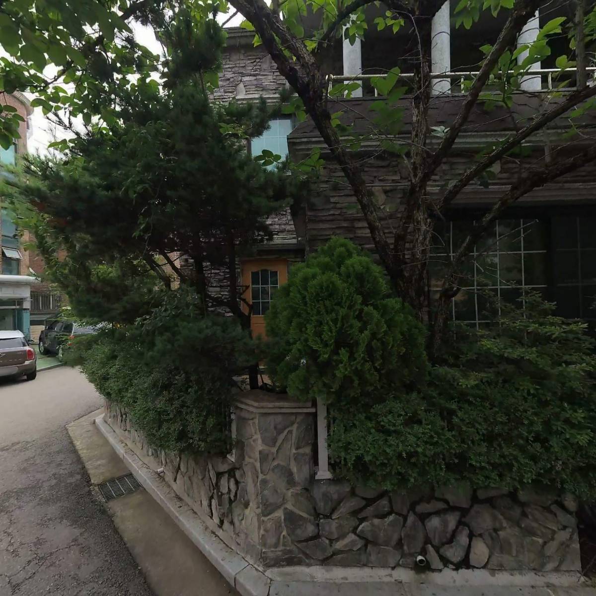 제이앤유