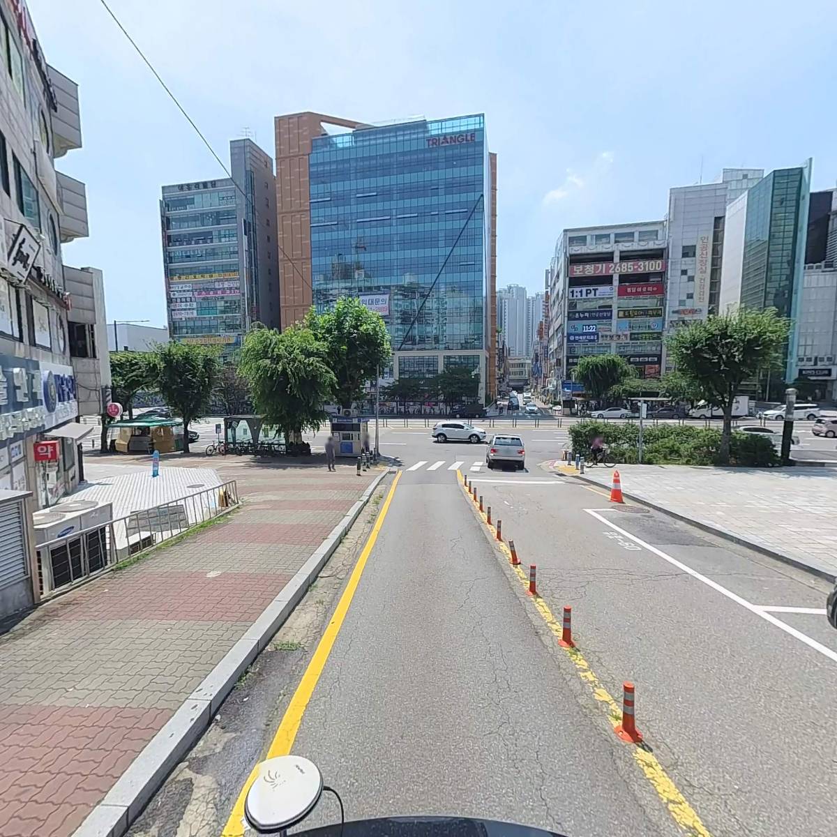 밝은아이치과의원_2