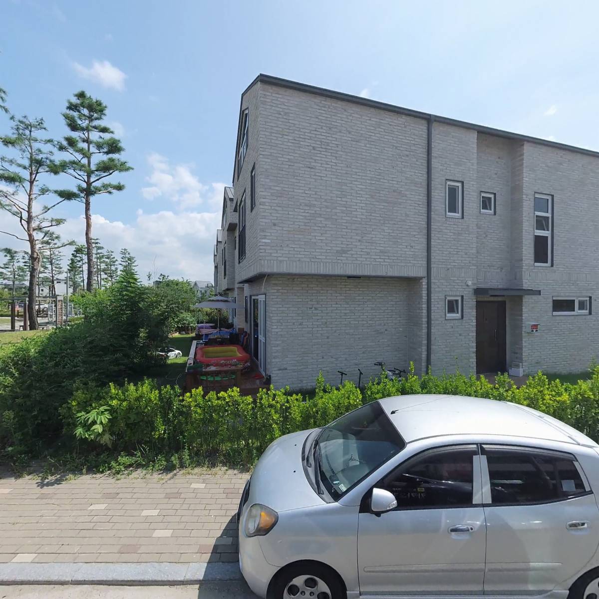 주식회사 더그레이_3