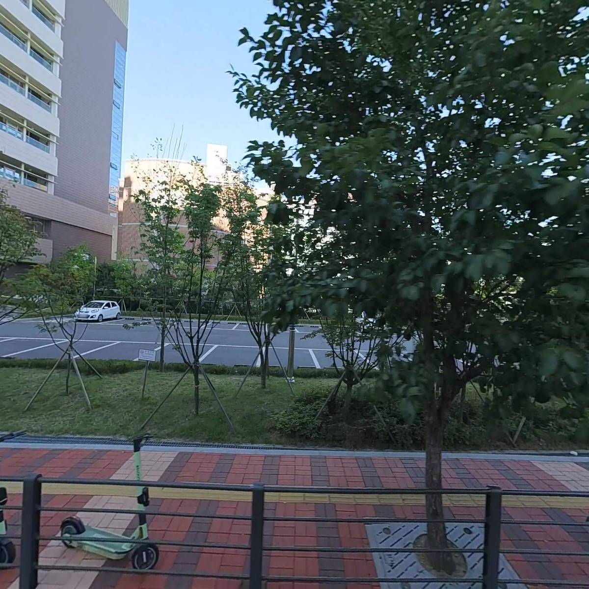 주식회사 더즐거운교육