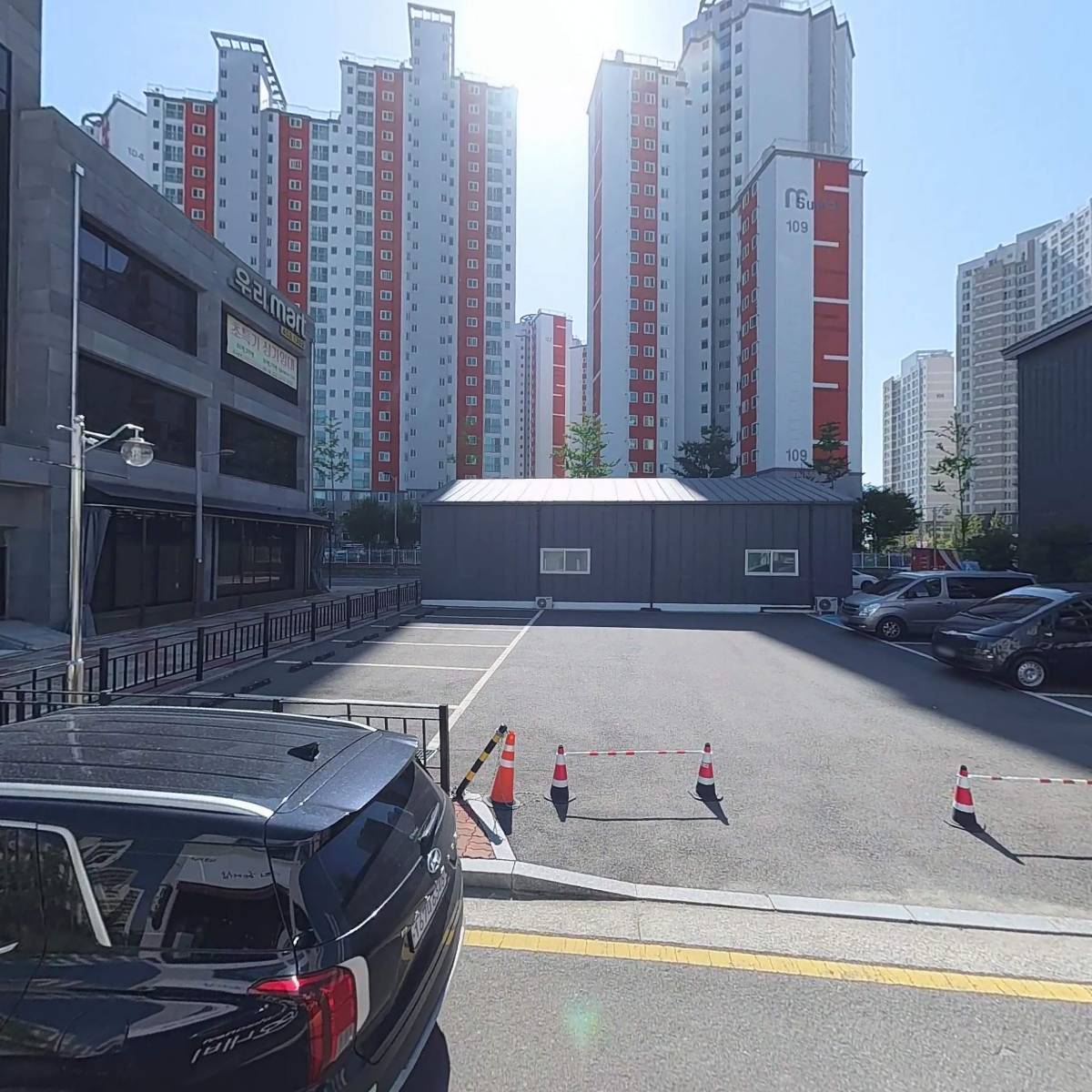 유한회사 와이디와이스튜디오