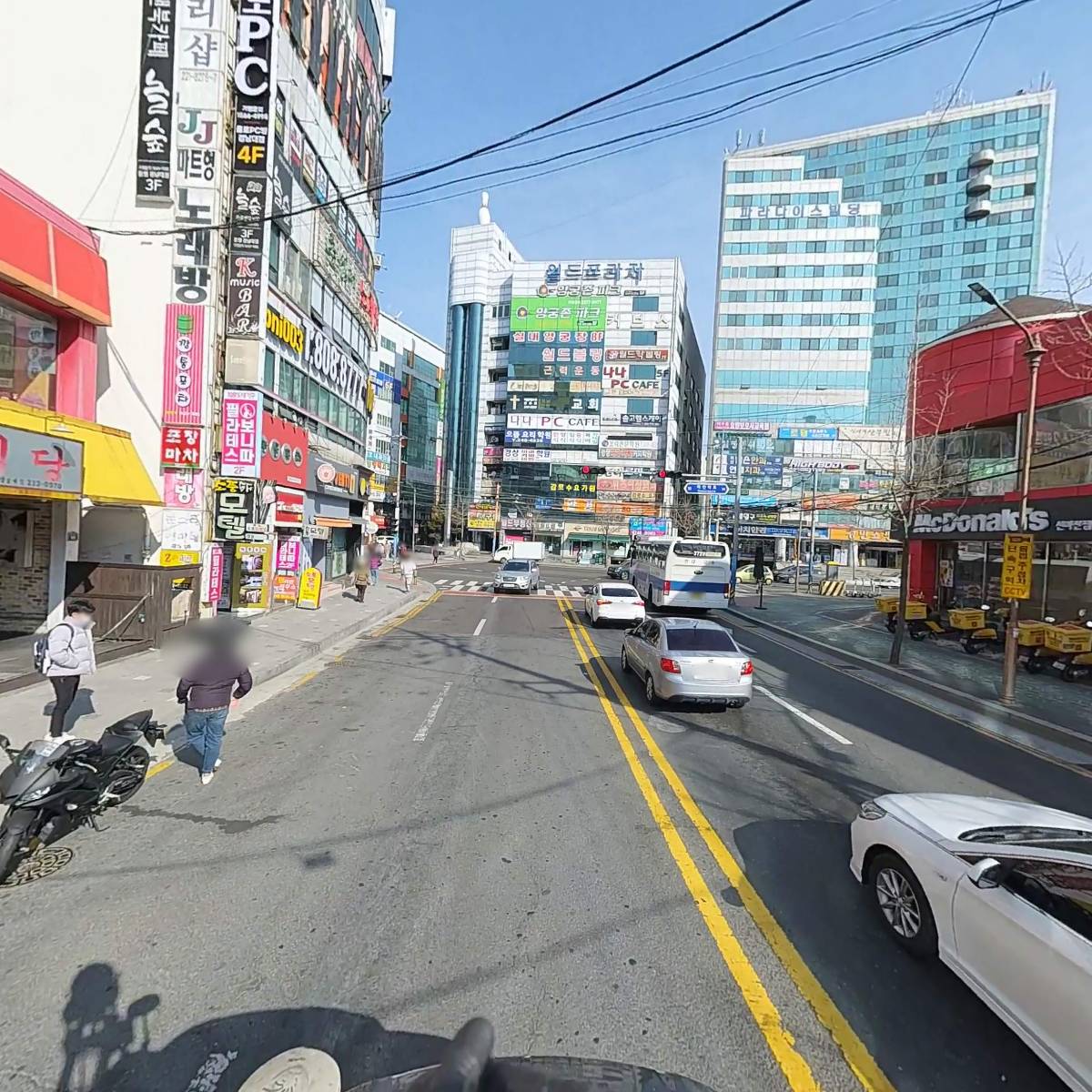 미스터피자 경남대점_2