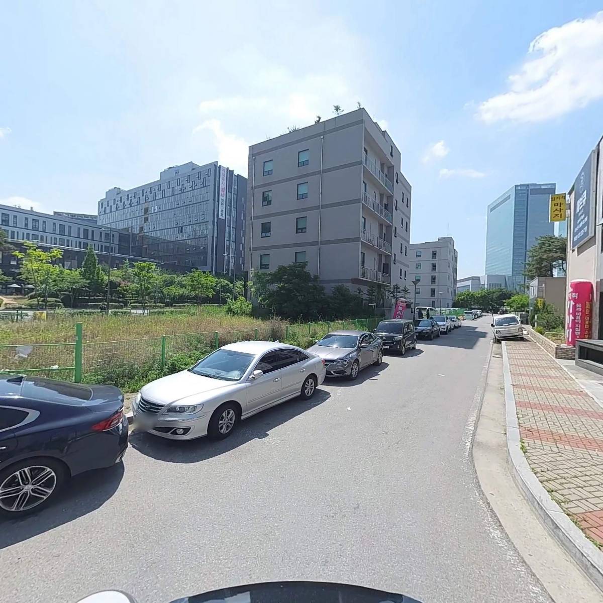뉴트로 안경원_2
