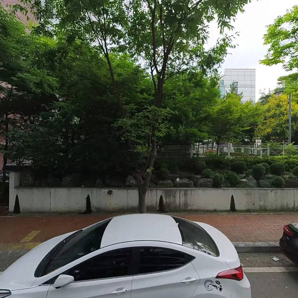 유한회사 마더구스_3