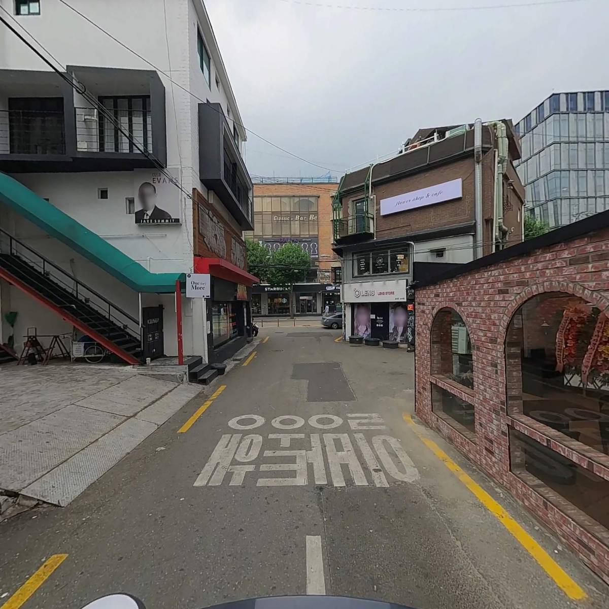 단골손님홍대직영점_2