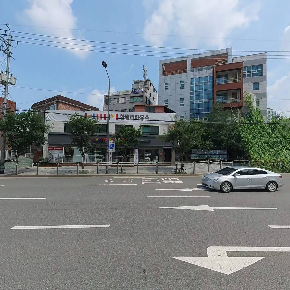 본죽전농동점_3