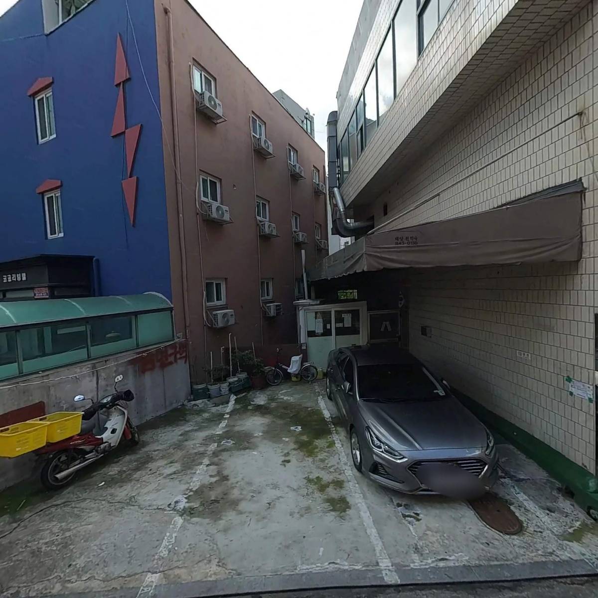투트랙랩(Two Track LAB)