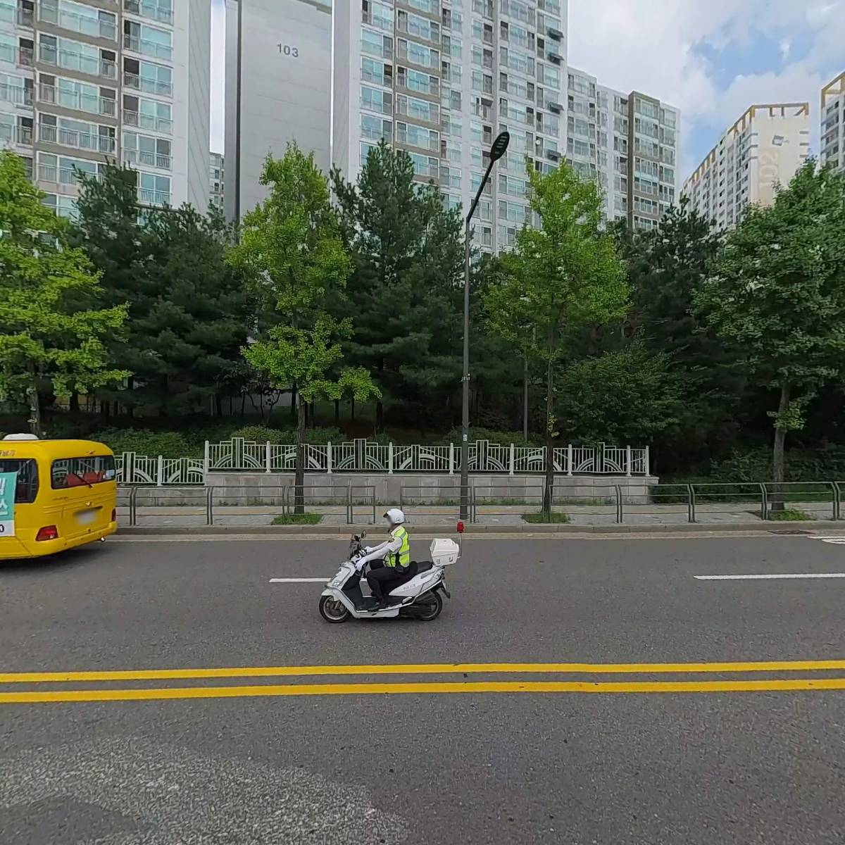 연세우리치과의원_3
