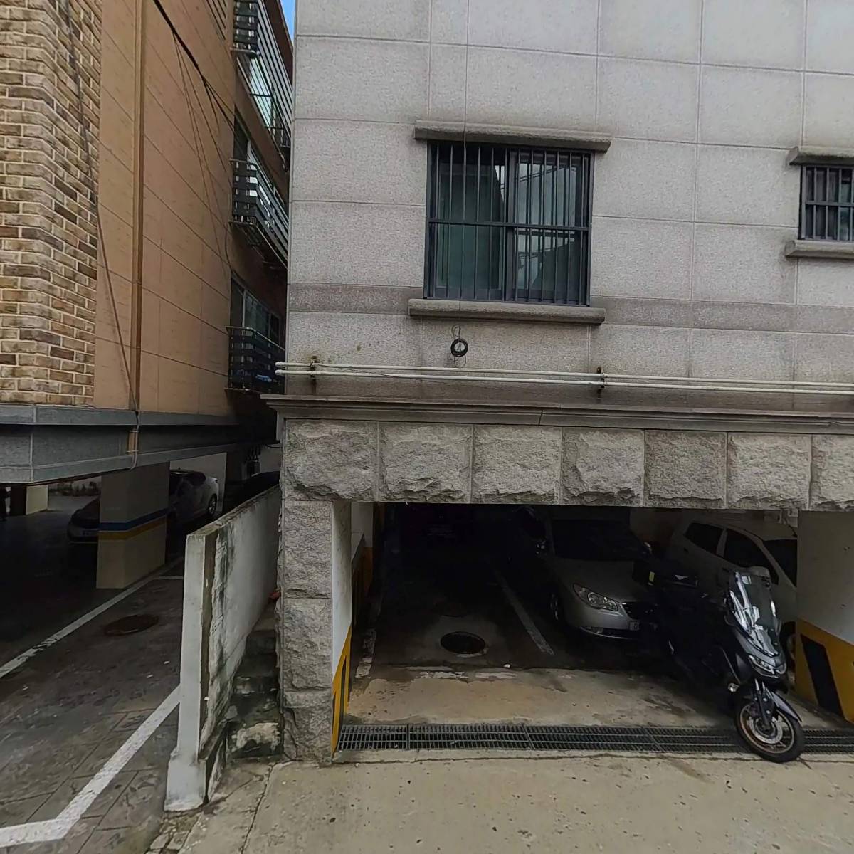 (주)출판사 클