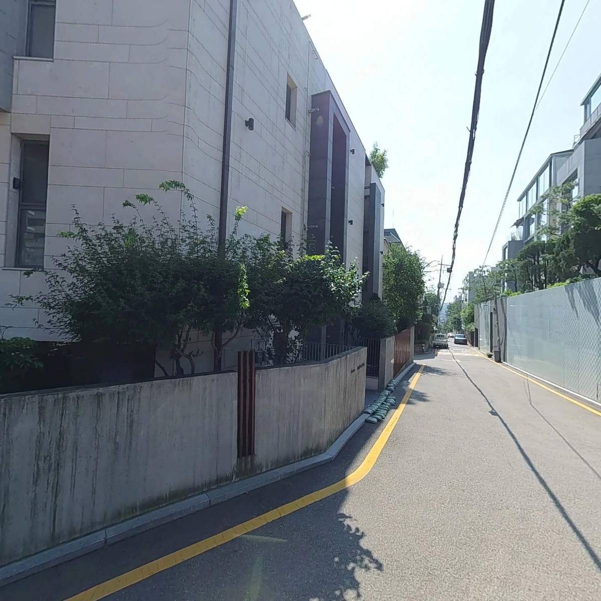 민컴