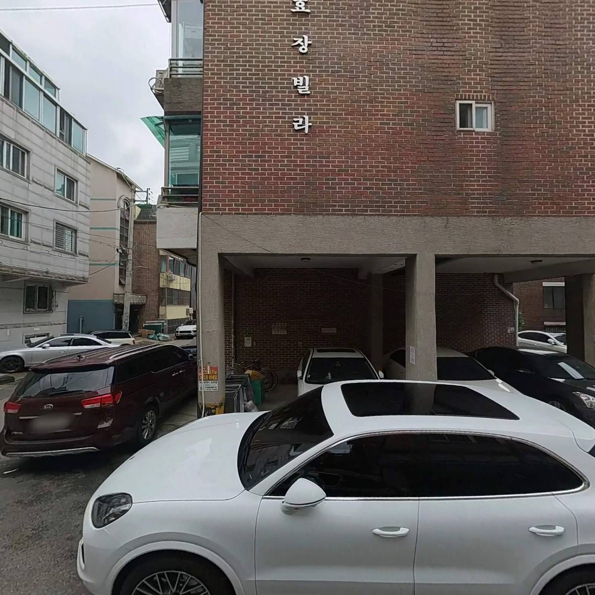 얼터픽쳐스