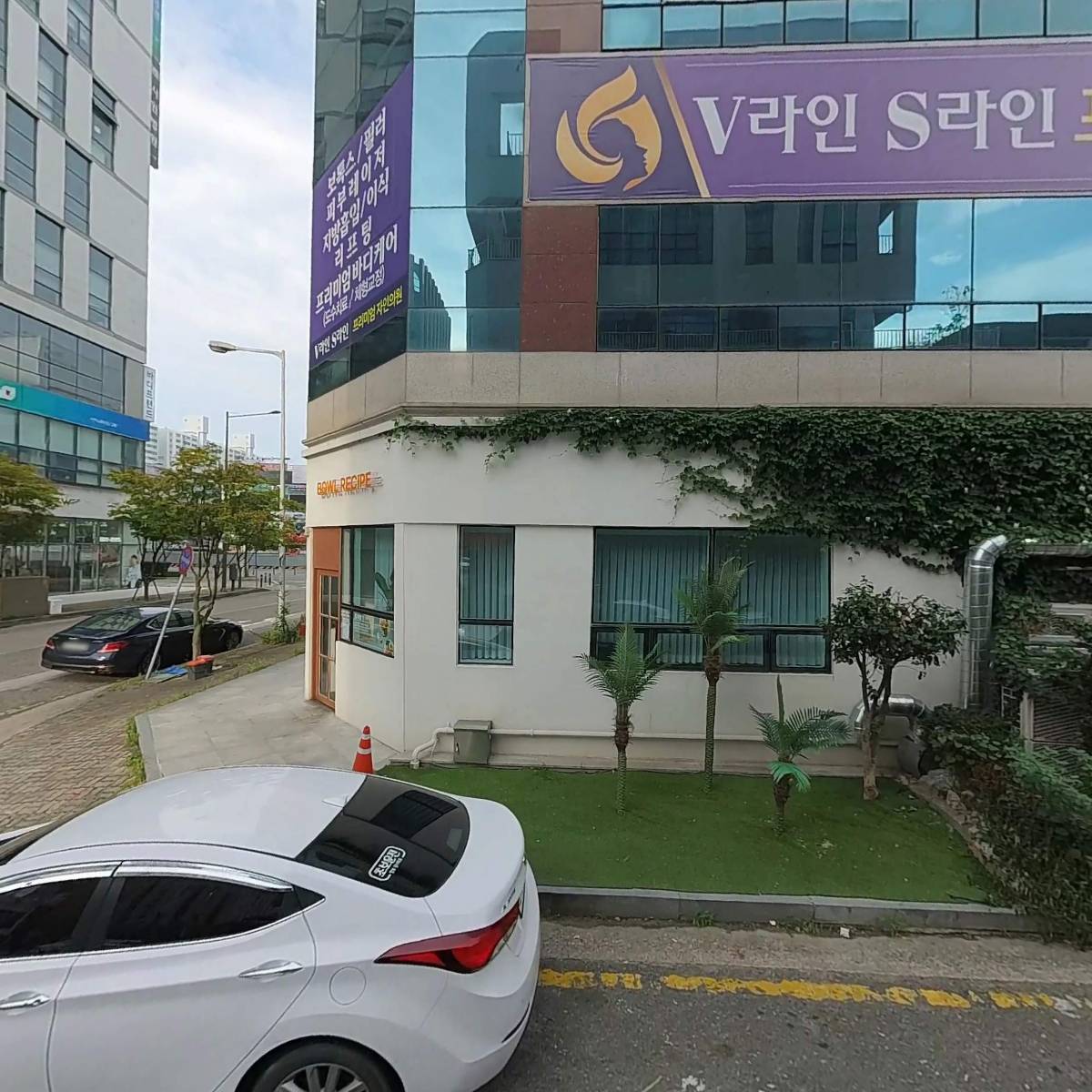 다비치안경 광주상무점_3