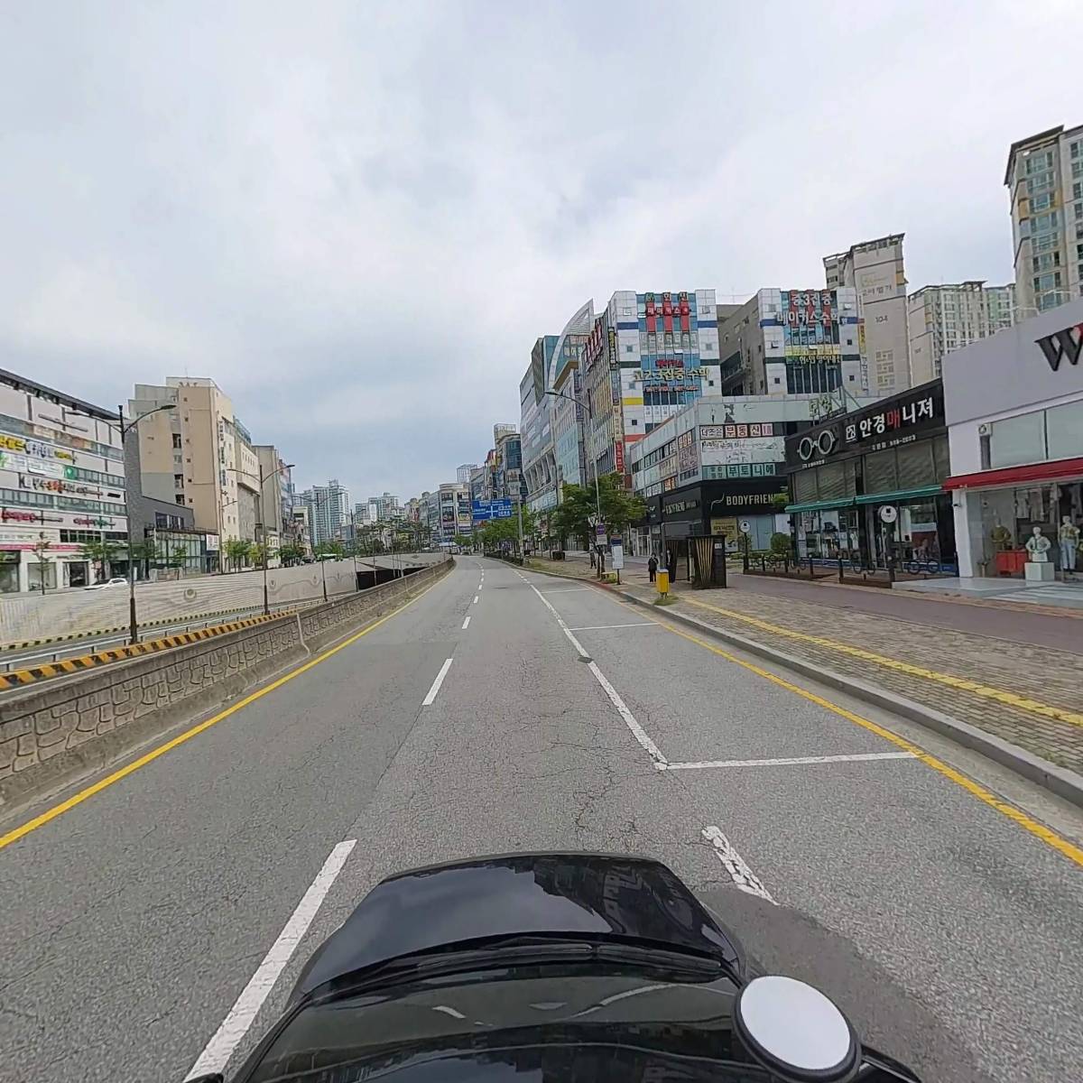 자담치킨 수완점_4