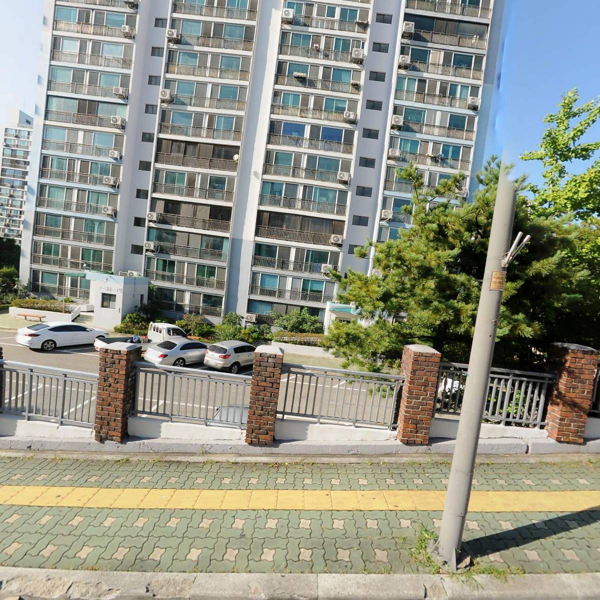 씨유신동아