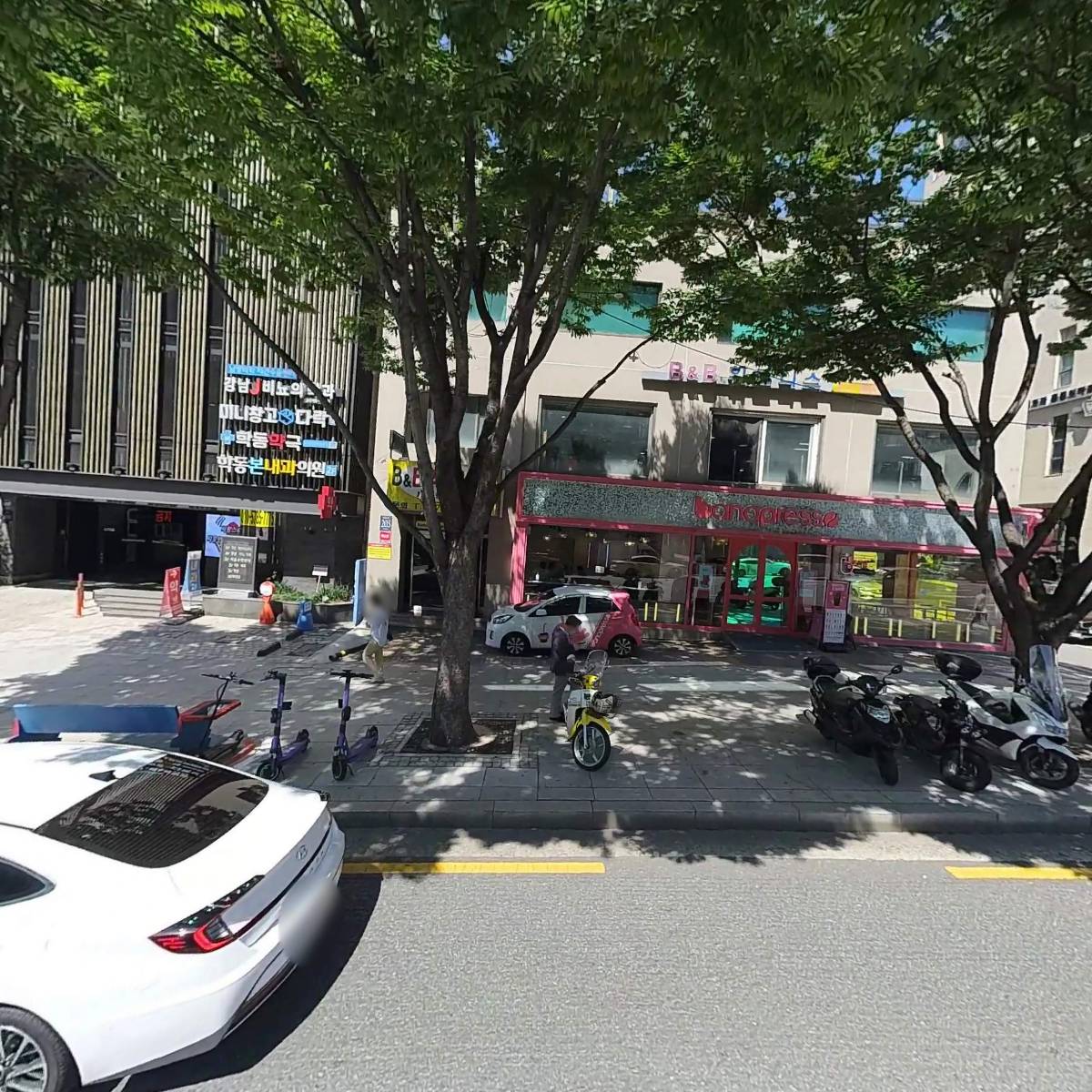 주식회사 브레댄코 학동역점