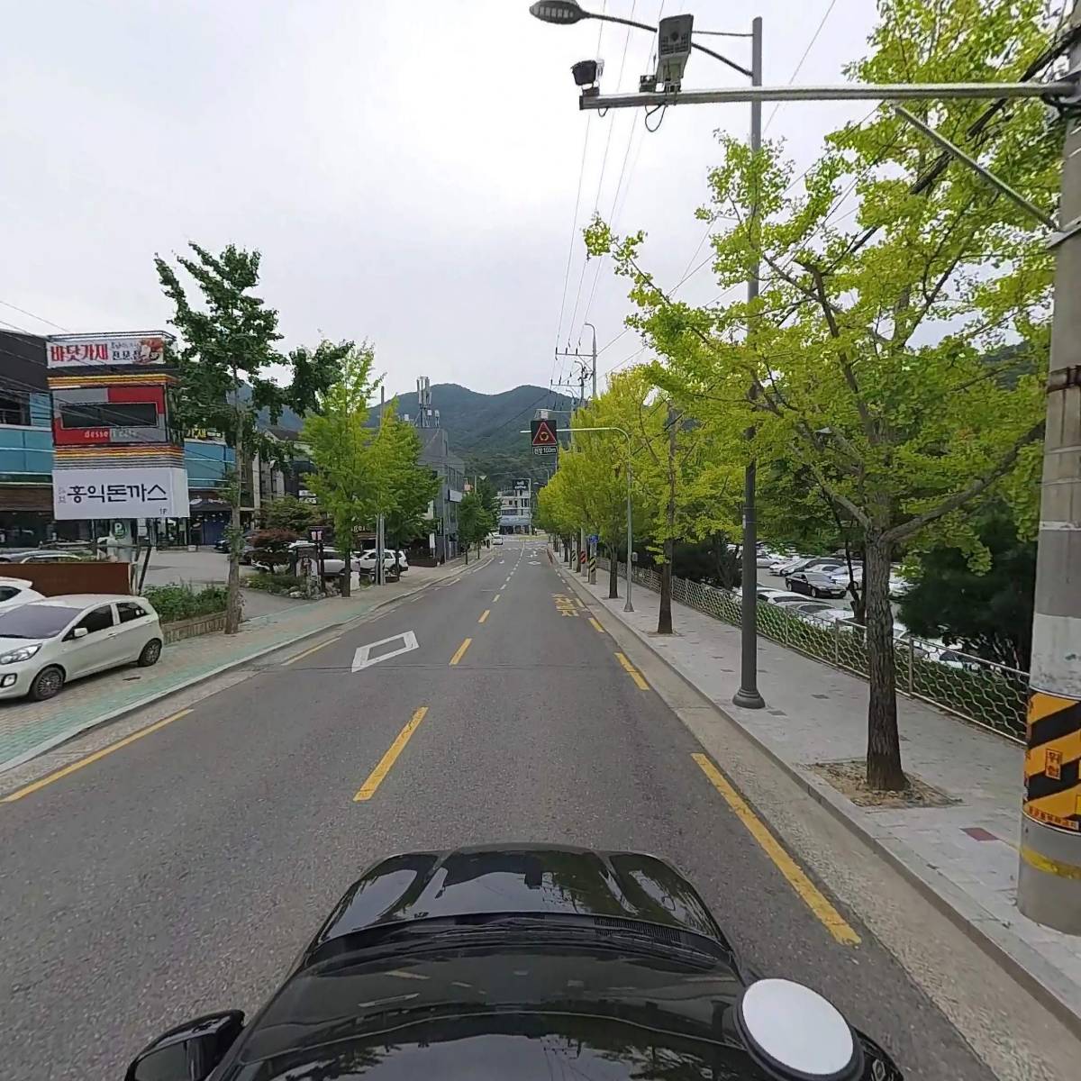 투썸플레이스 월광수변공원점_4
