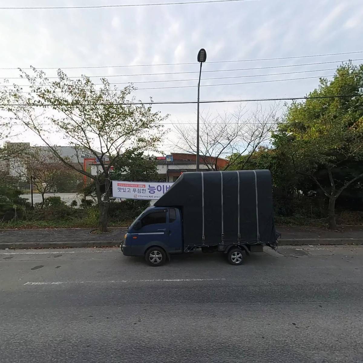 산일능이버섯백숙(상무점)_3