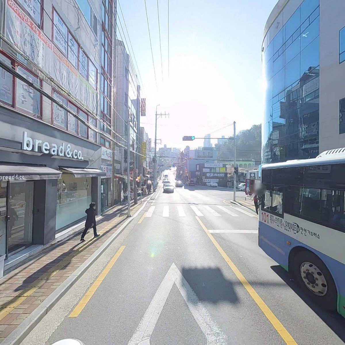 아홉_2