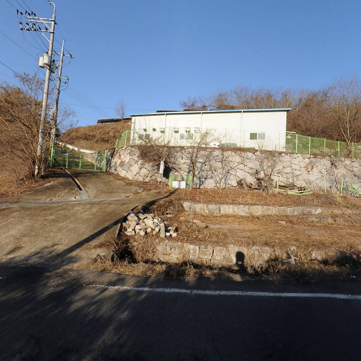 진주태양광발전소_3
