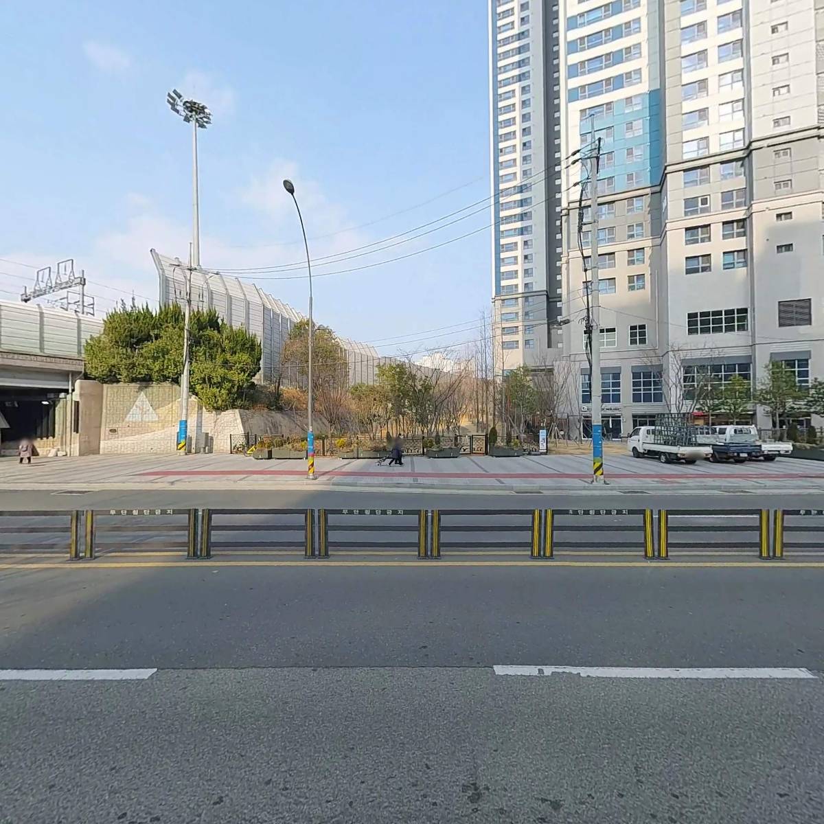 77하우징_3