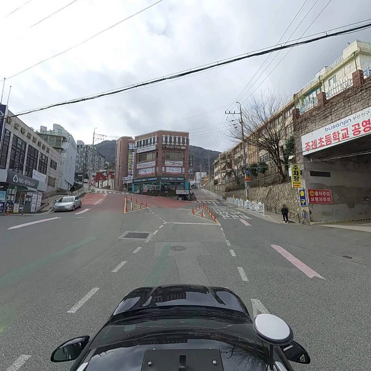 컴포즈커피 개금백병원점_4