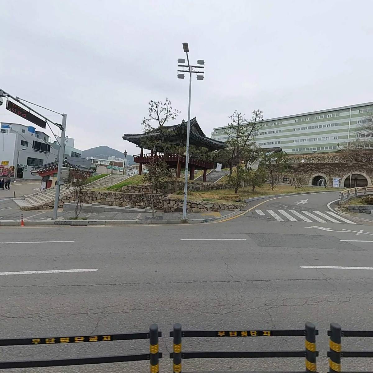 경진어패럴_3