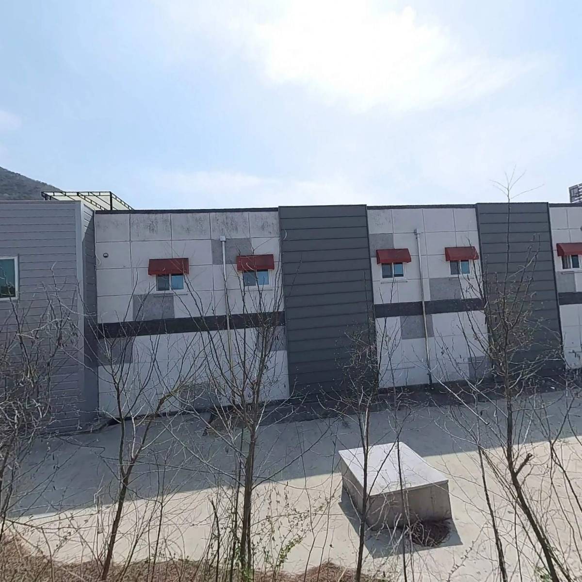 엠플러스모텔