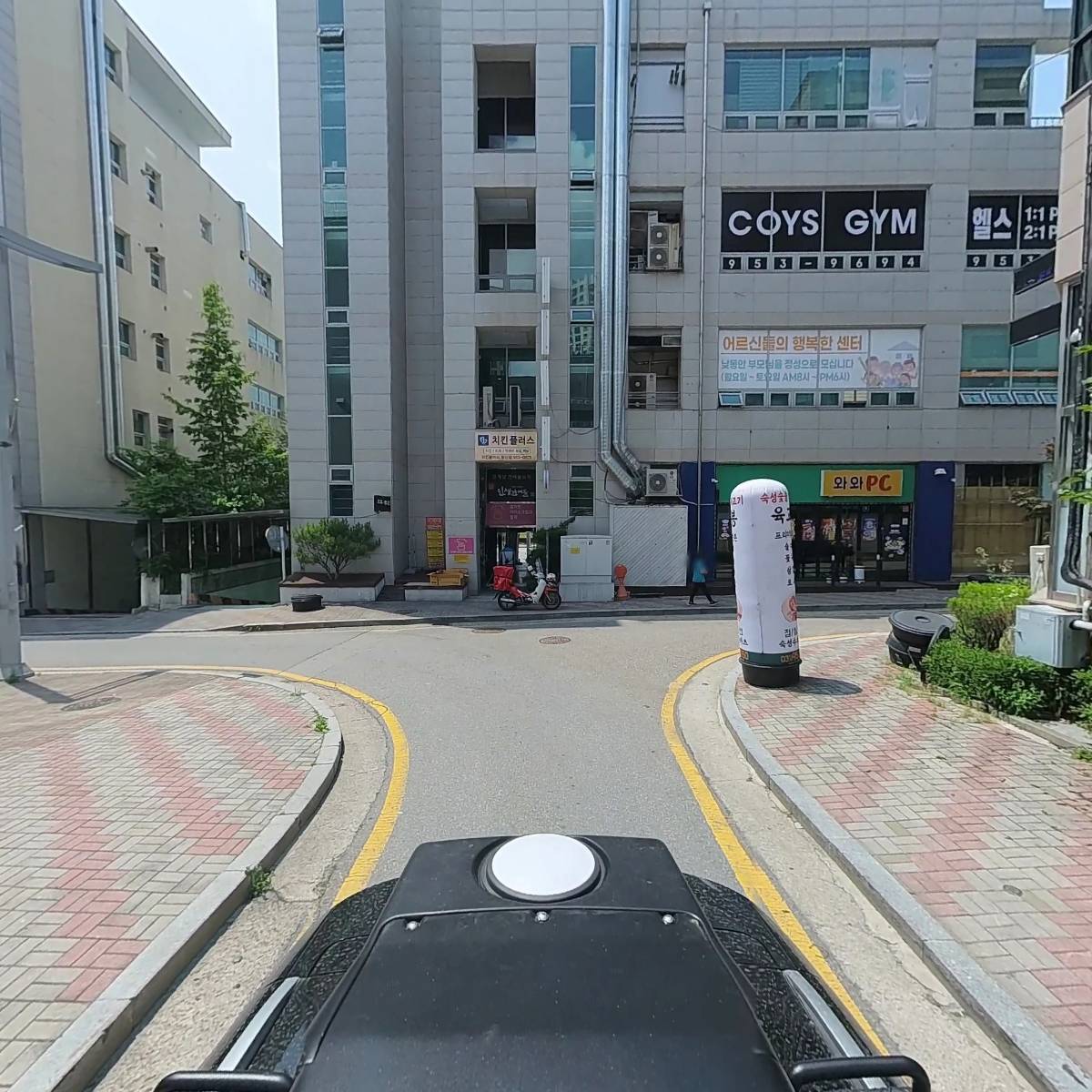 푸라닭 파주문산점_2