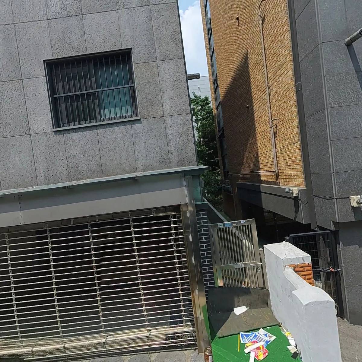 프로덕션메고