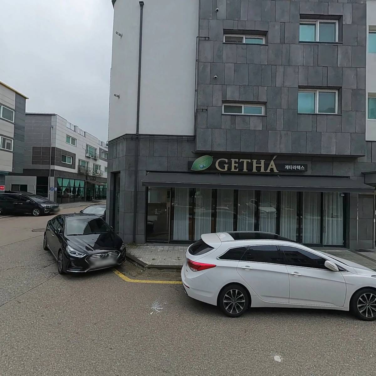 주식회사 업타운걸_3