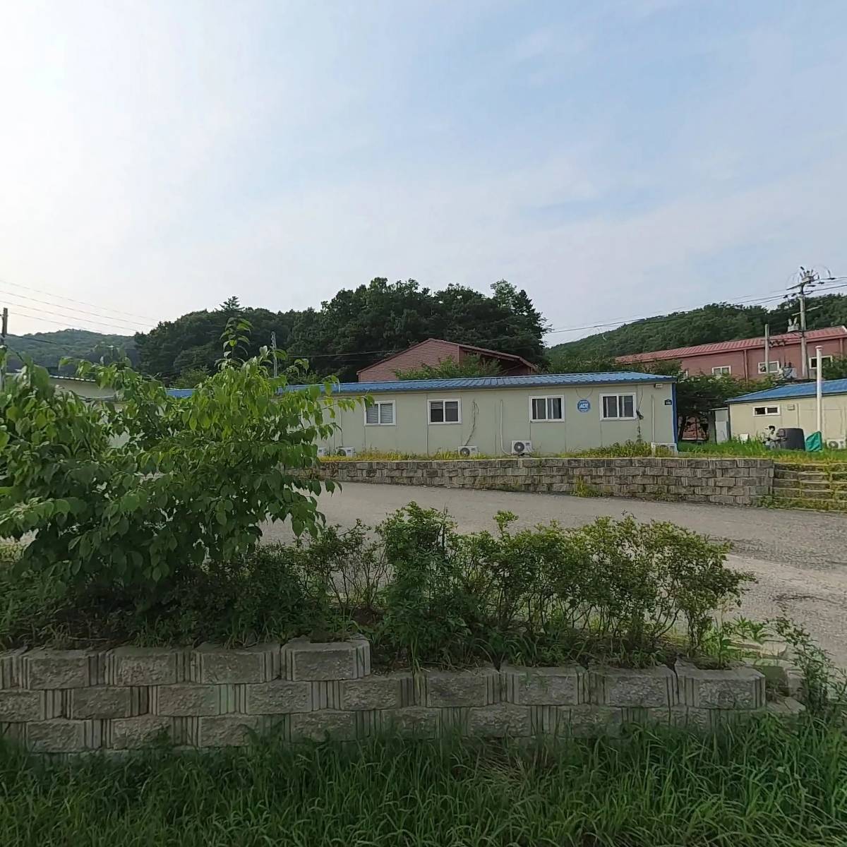 디원