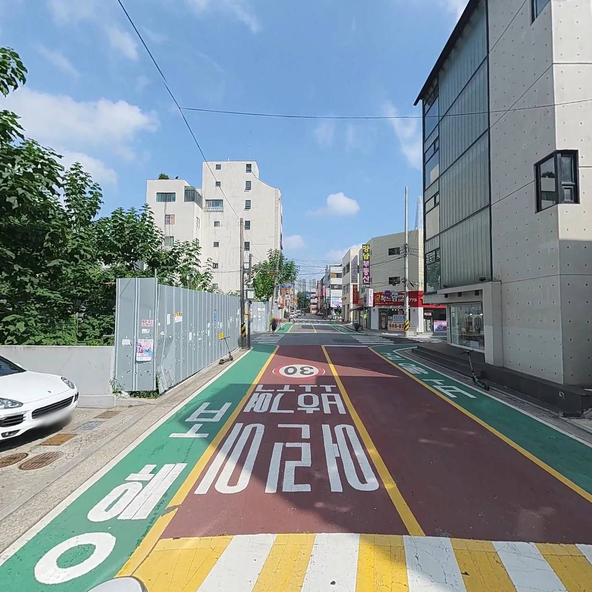 굽네치킨 헬리오시티점_2