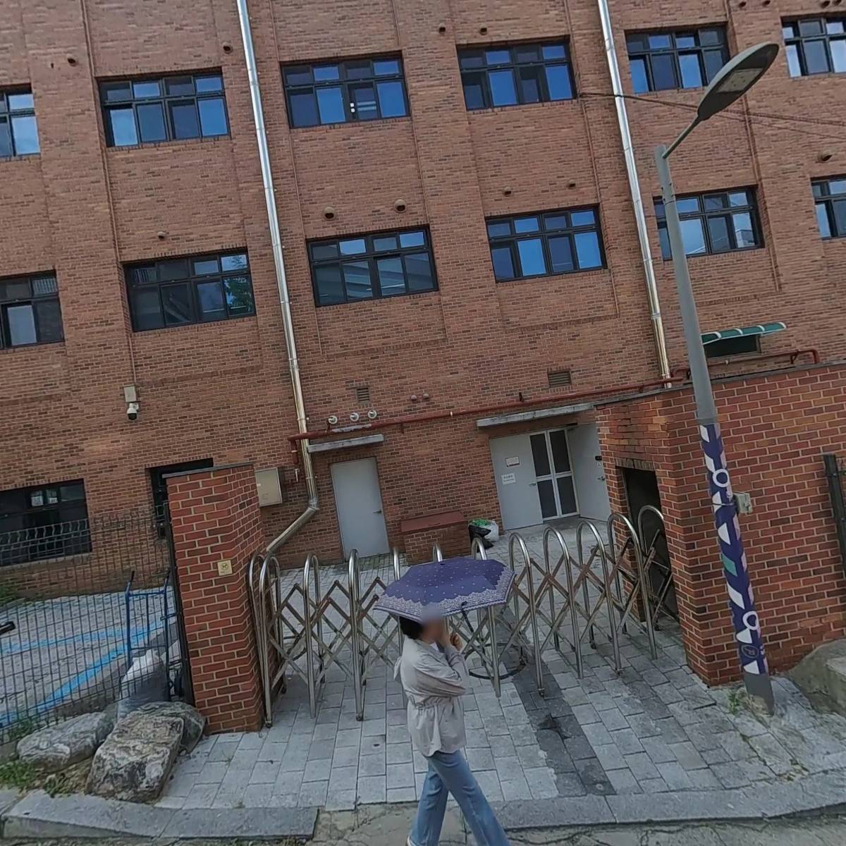 서울어울초등학교