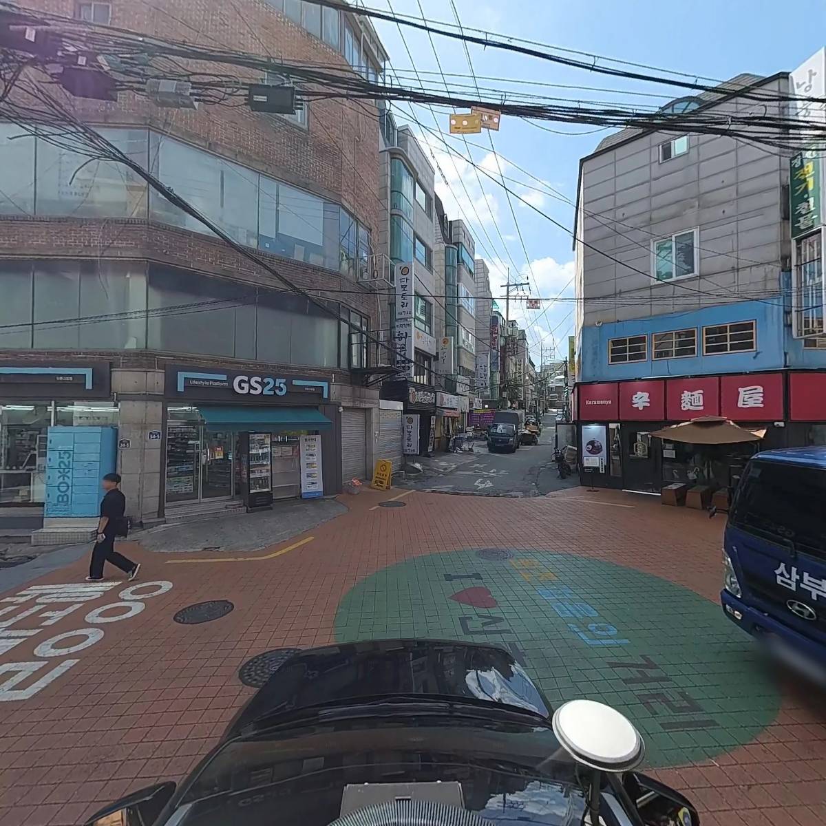 오므파탈신촌점_4