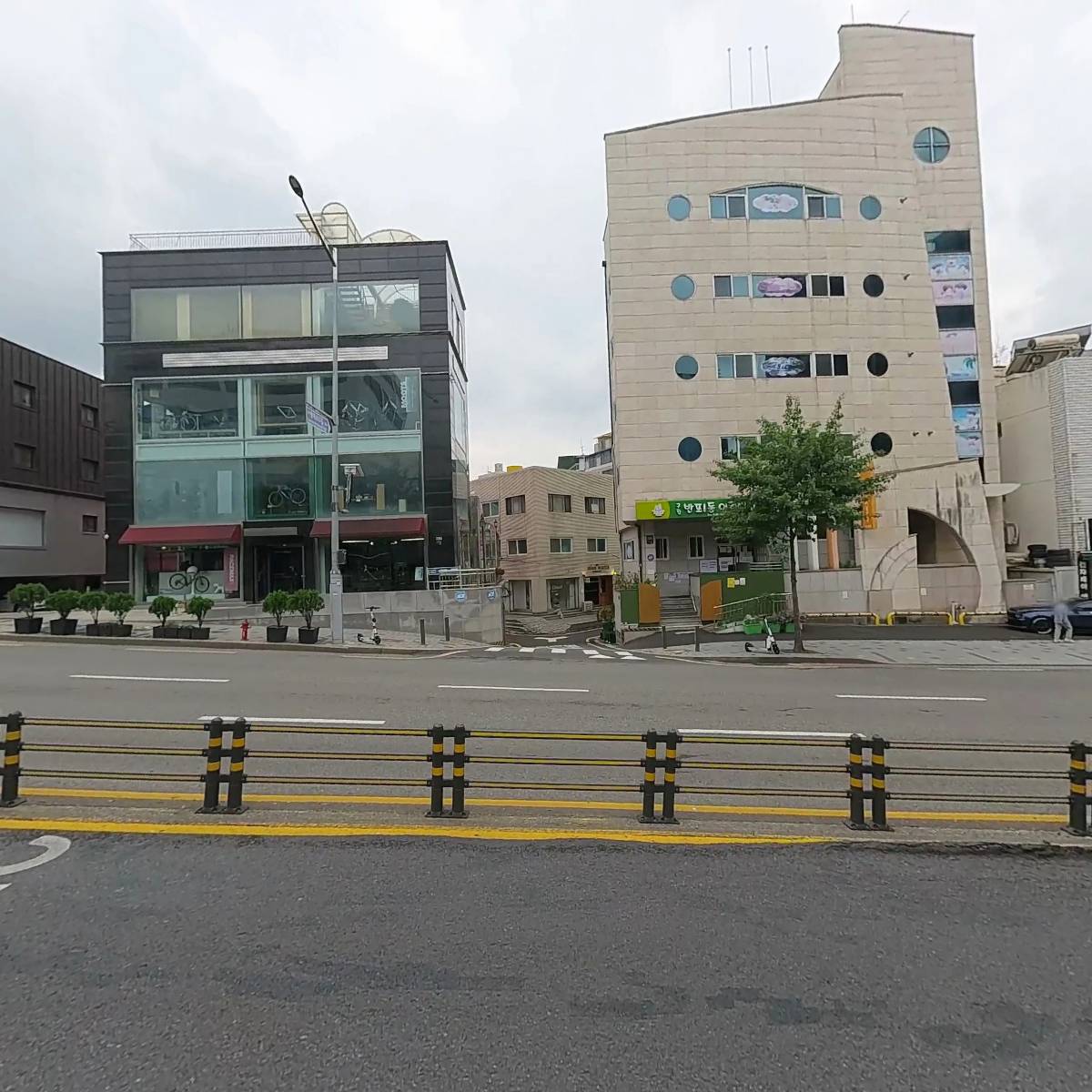아바 갤러리_3