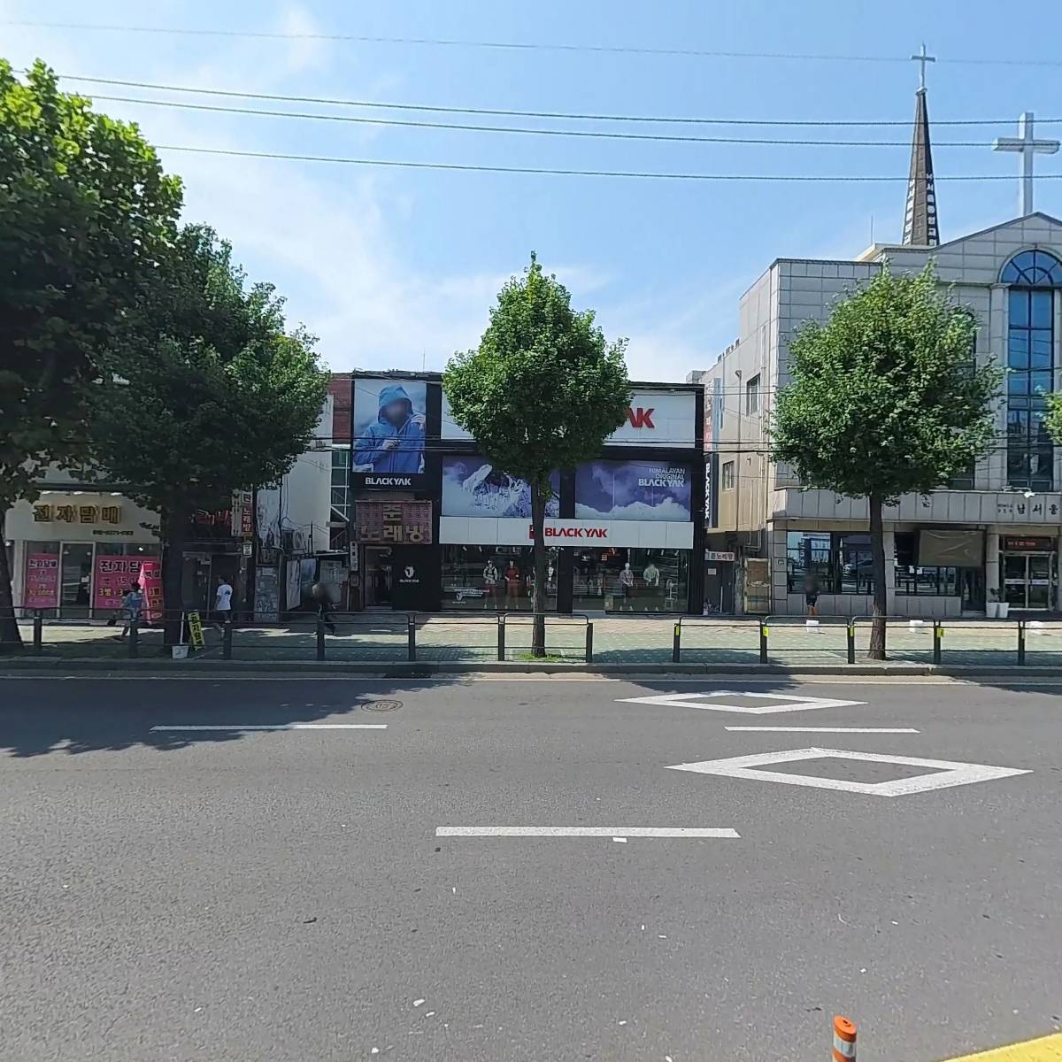 (주)뱅뱅어패럴 관악점_3