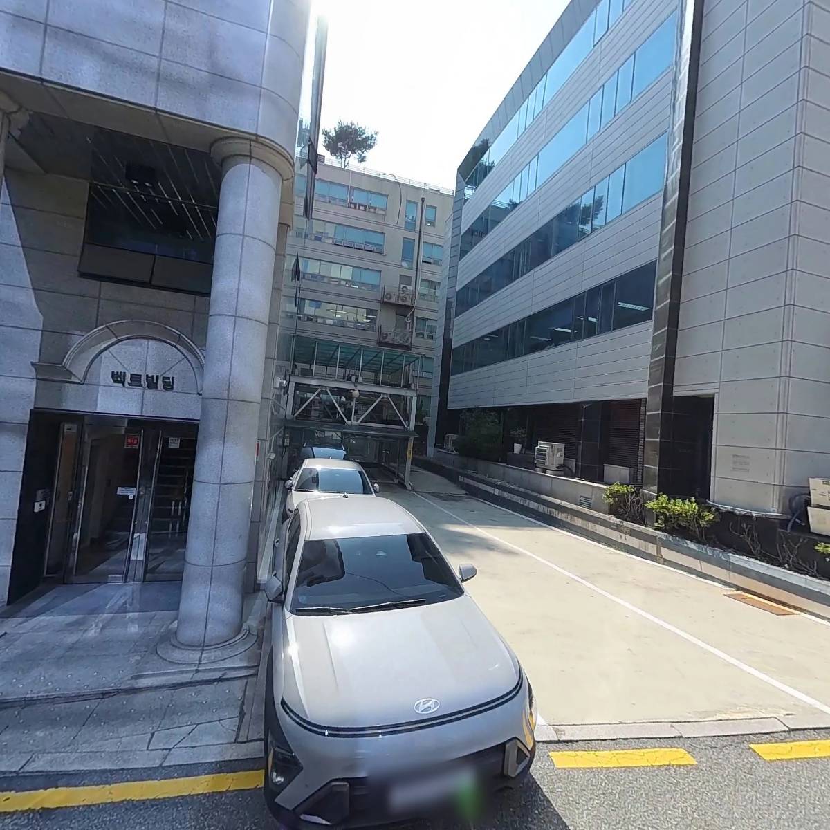브릭앤