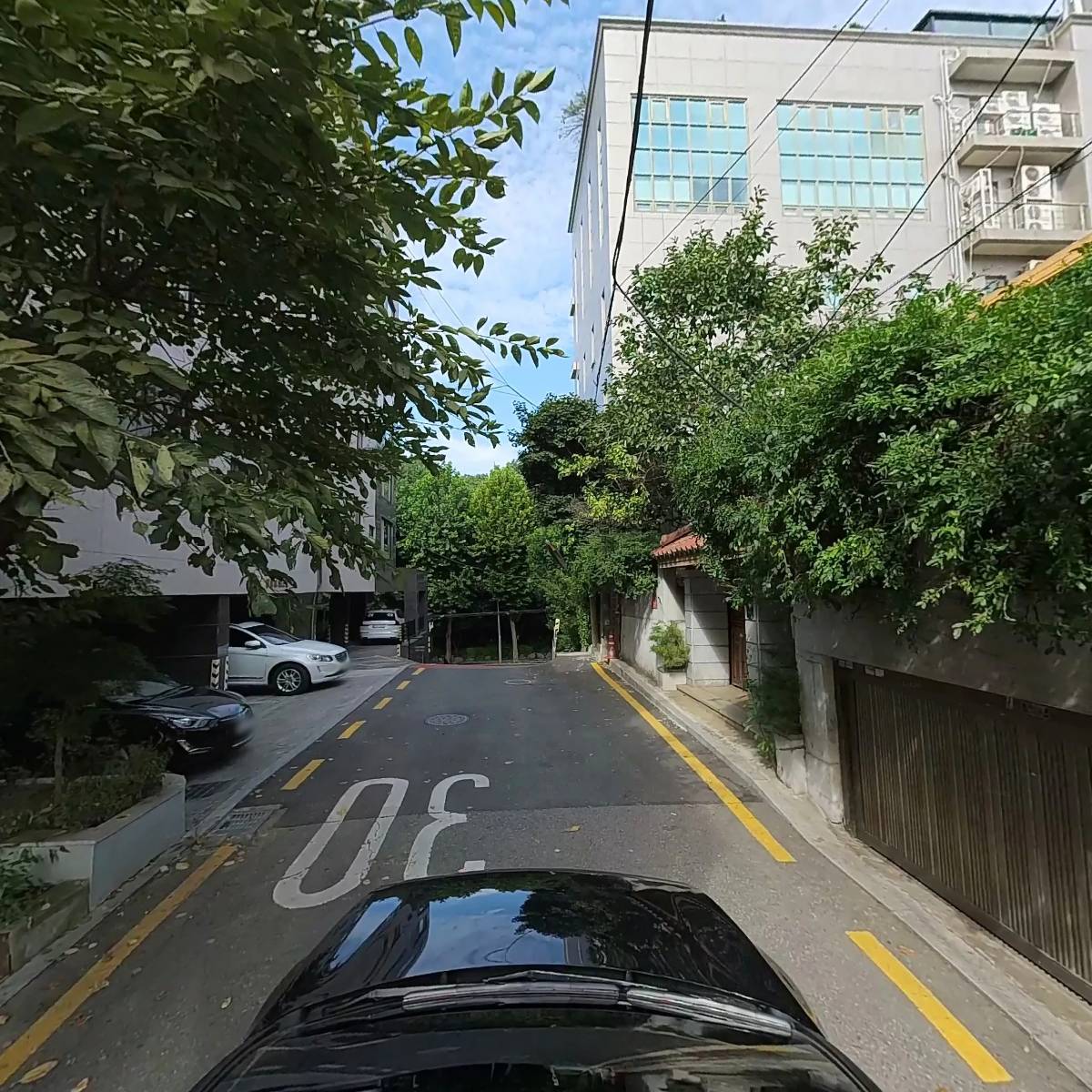 온플리크(On:fleek)_Hanu_4