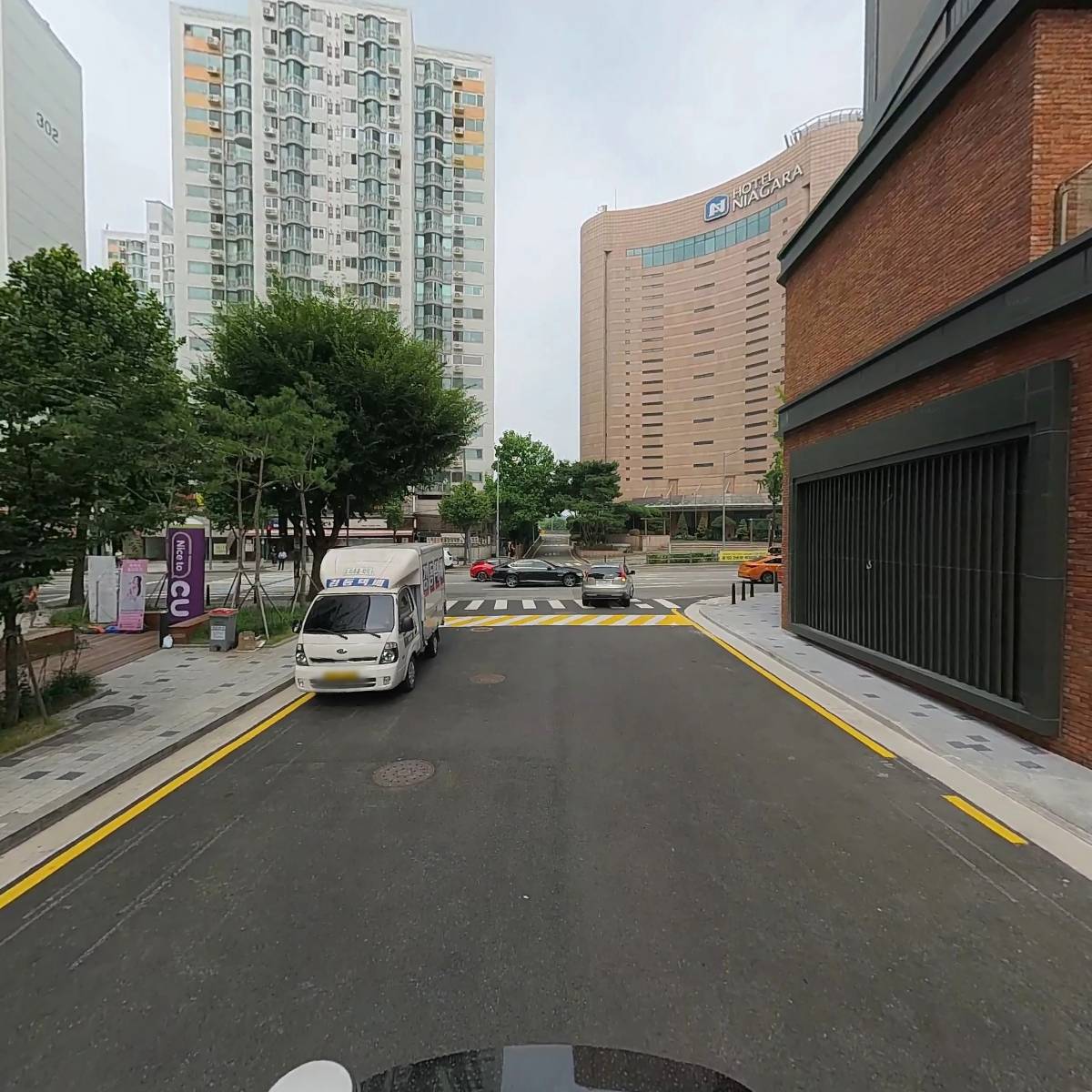 씨유염창트리타워점_2