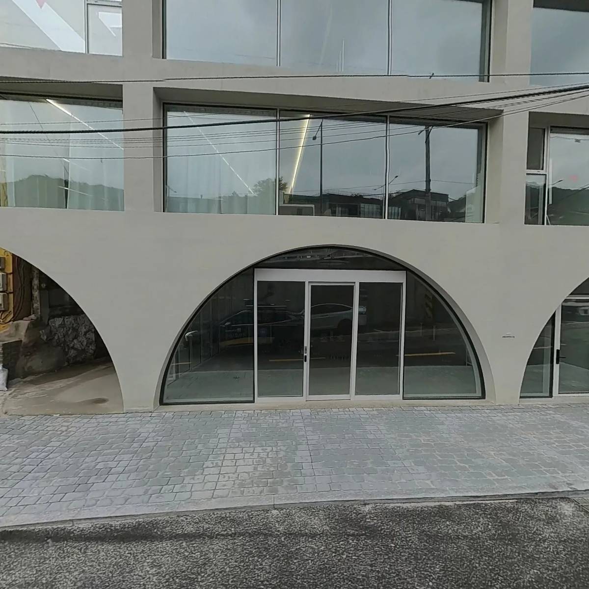 얼스(3ARTH)