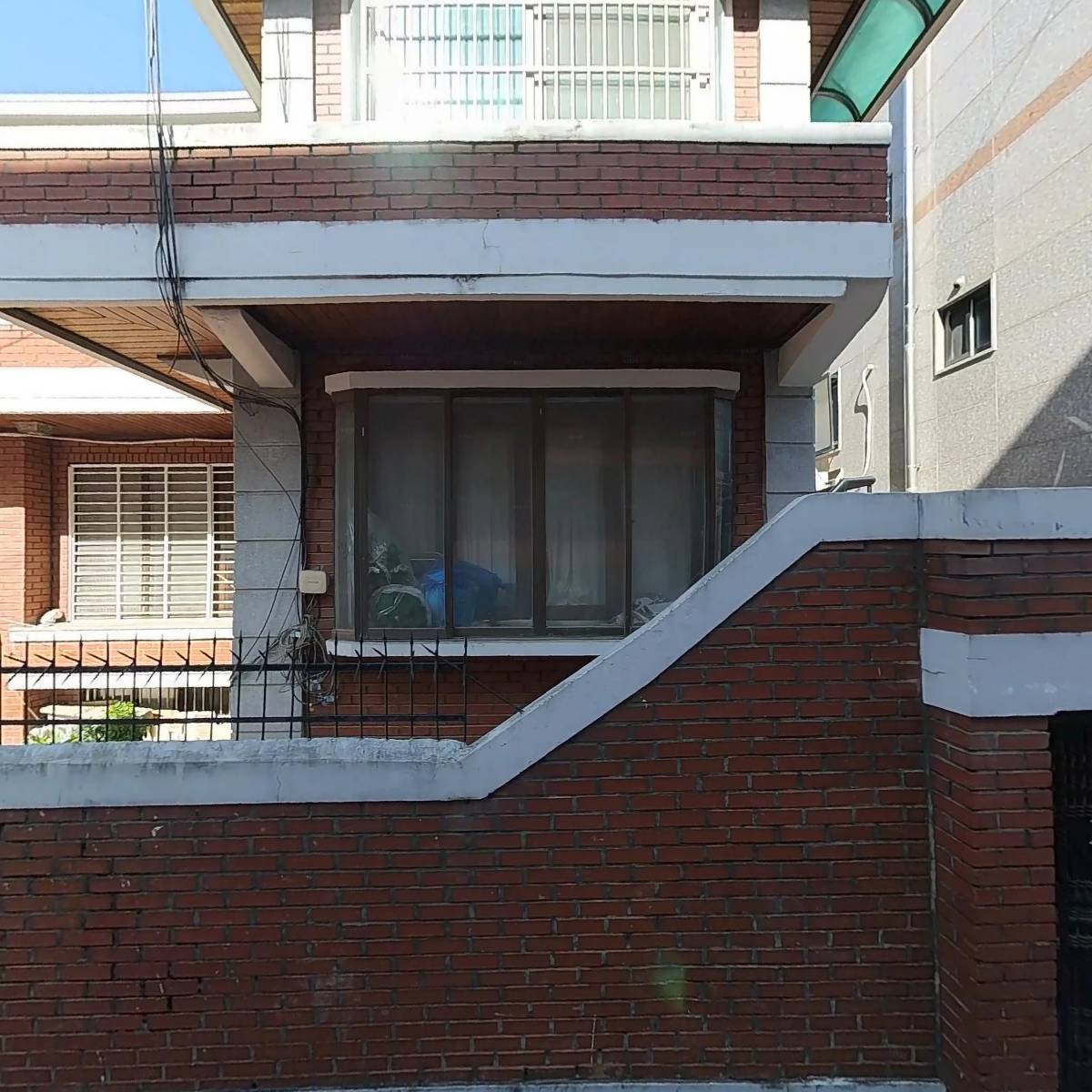 그레이 하우스（GRAY HAUS）_3