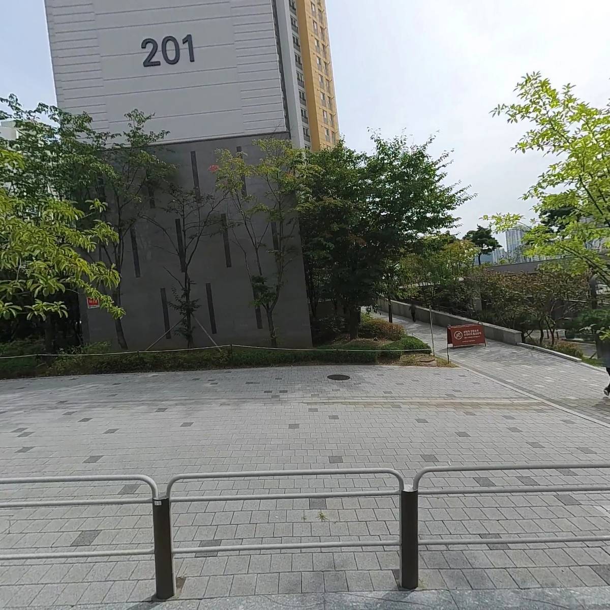 디에이치에프엔씨(dh f&c)