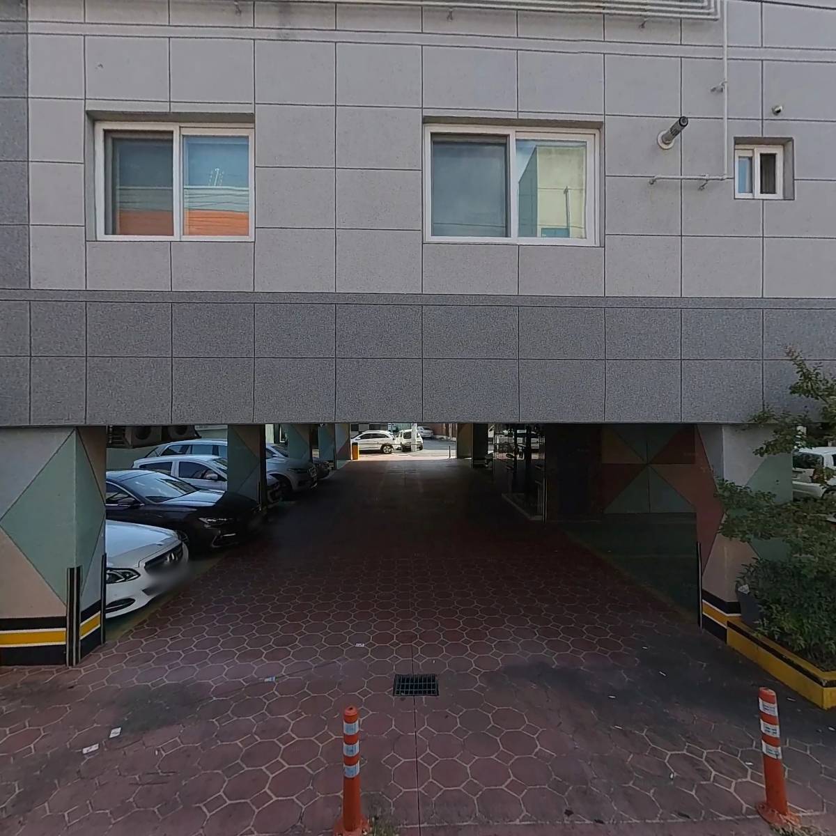 역산인터내셔널(주)
